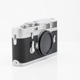 Load image into Gallery viewer, Leica M3 Double Stroke Rangefinder Camera (Silver- Chrome)