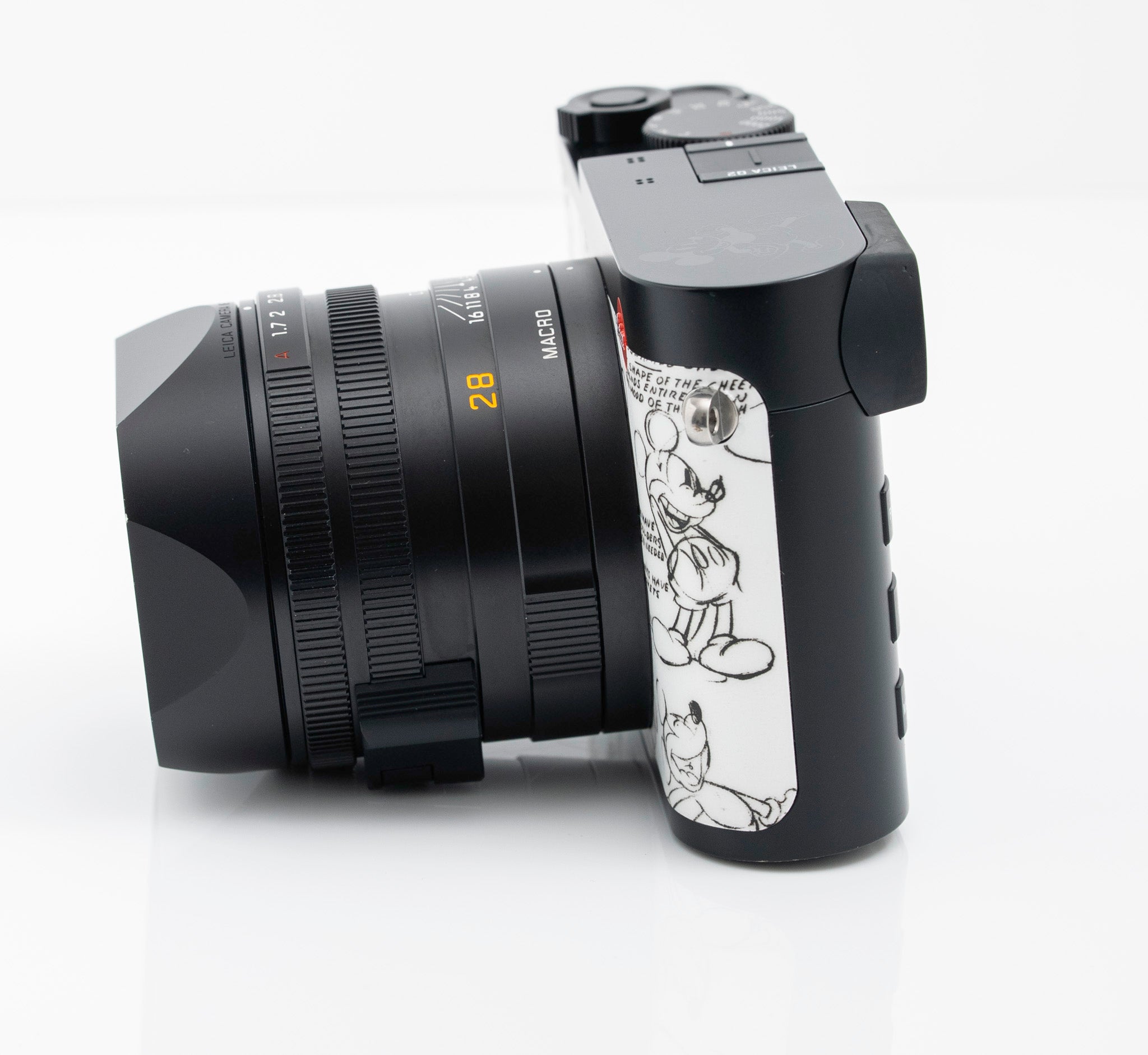 Leica Q2 Disney '100 Years of Wonder' Limited to 500 Pieces Worldwide