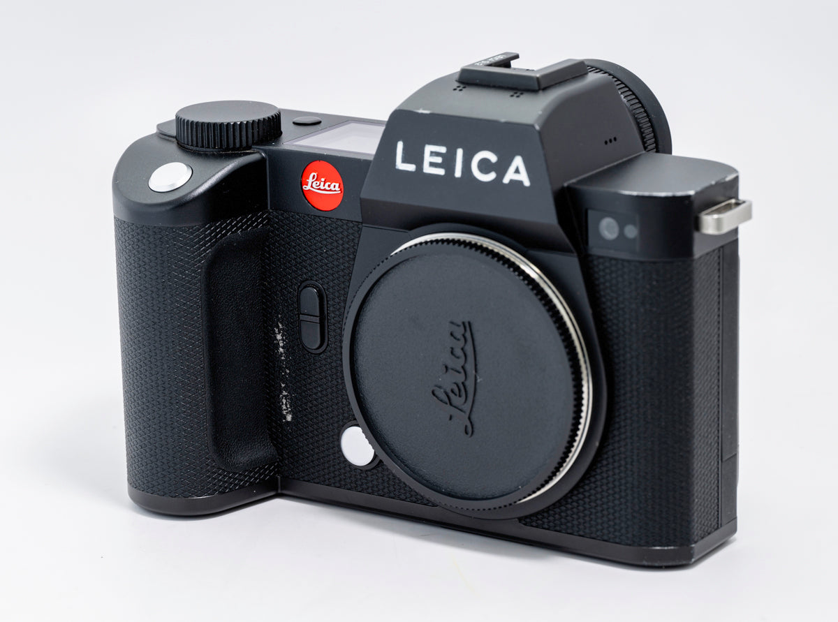 Leica SL2 Mirrorless Digital Camera (Used Good)