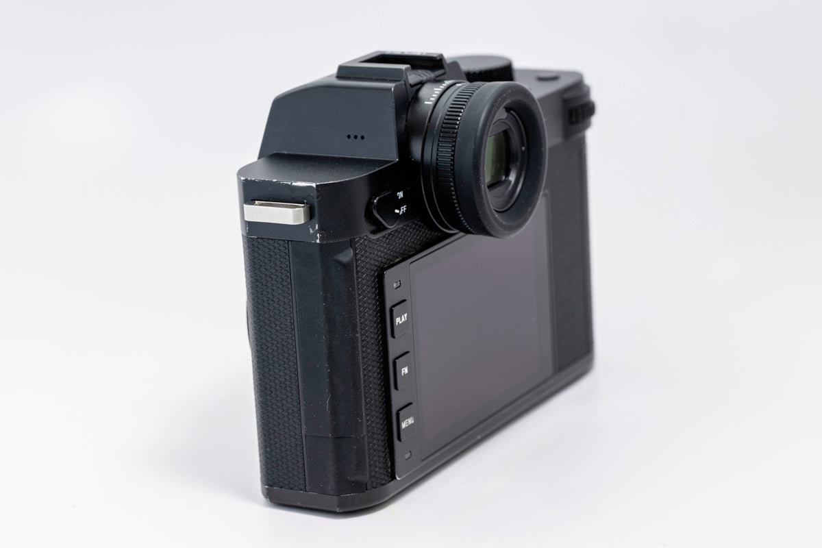 Leica SL2 Mirrorless Digital Camera (Used Good)