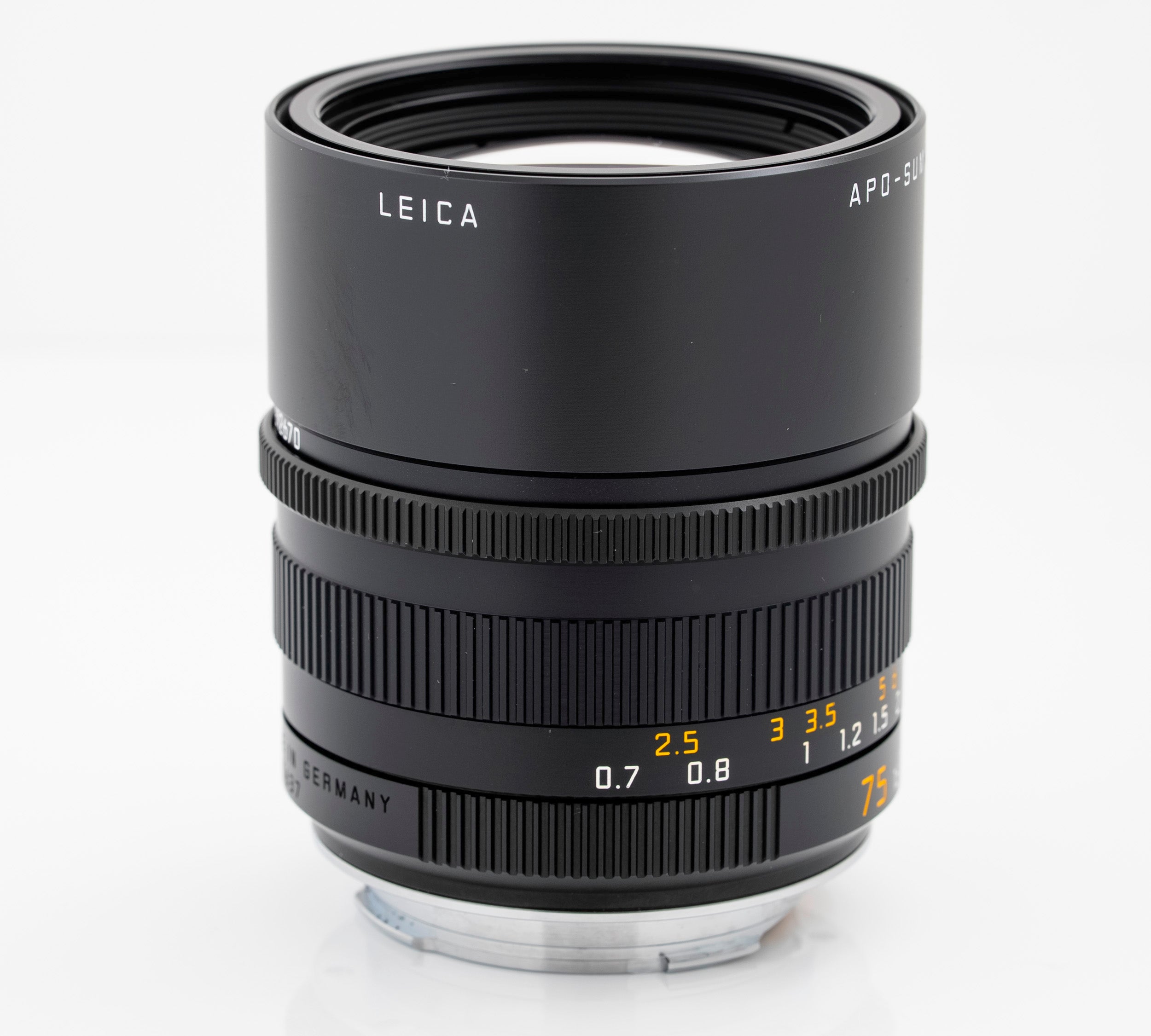 Leica APO-Summicron-M 75mm F/2 ASPH. Lens Black #11637