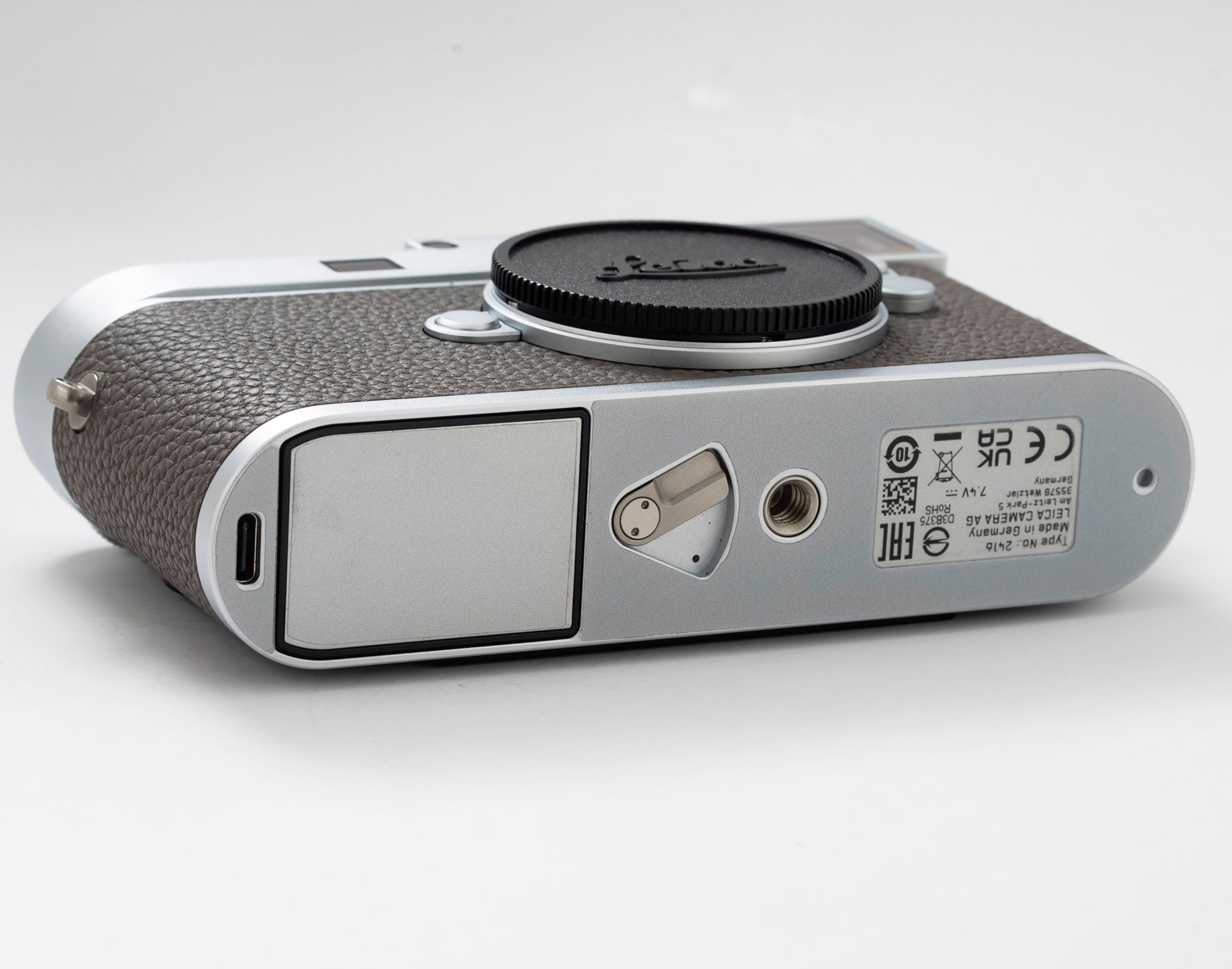 Leica M11 Digital Rangefinder Camera Body Only Silver Chrome Custom Leather #20201