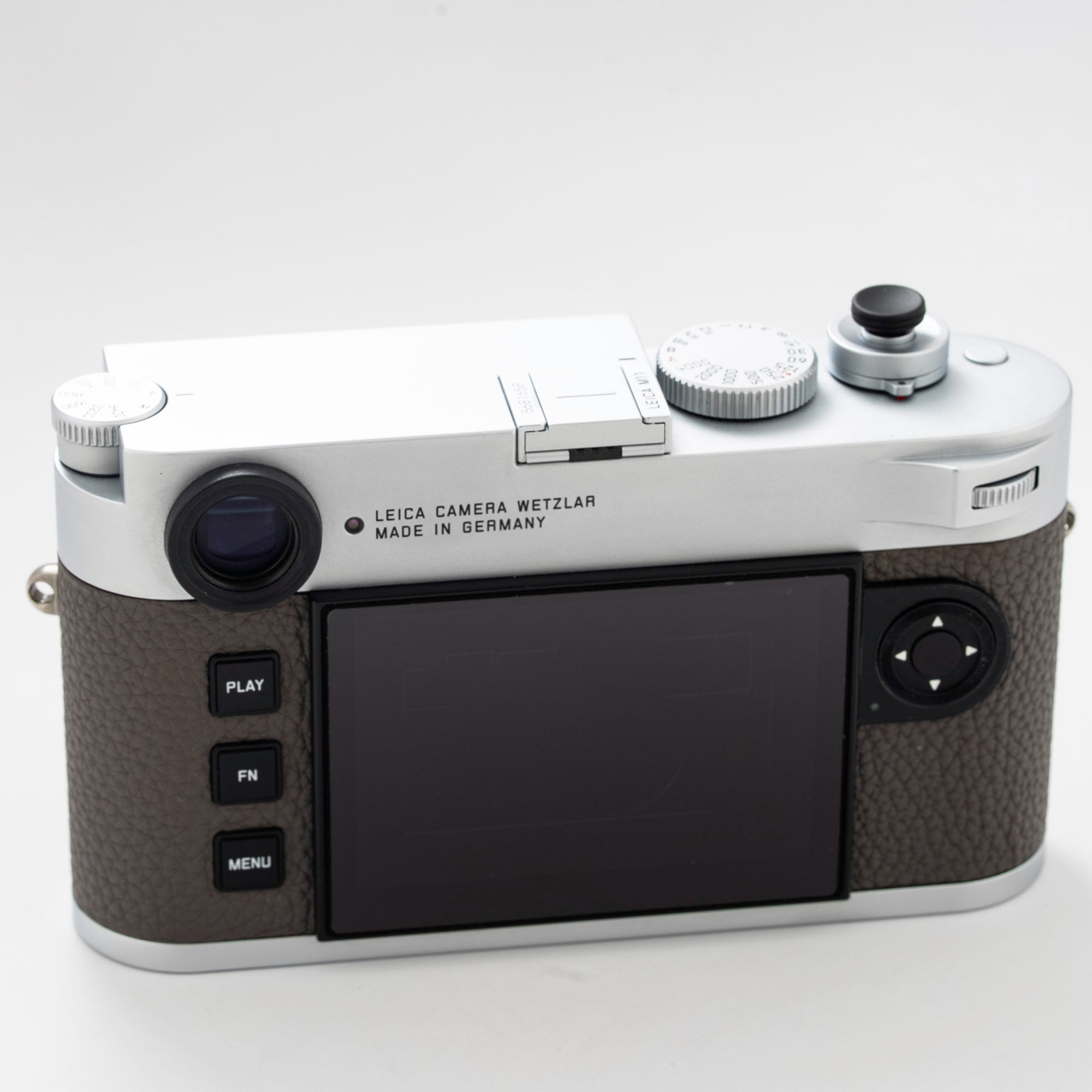 Leica M11 Digital Rangefinder Camera Body Only Silver Chrome Custom Leather #20201