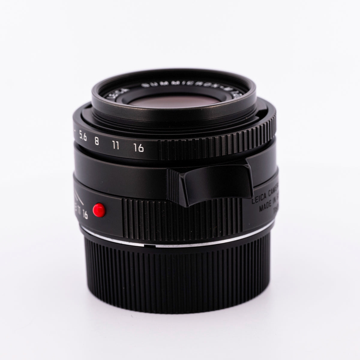 Leica Summicron-M 35mm f/2 ASPH. Lens (Black-Chrome Edition) #11689 (Pre-Owned)