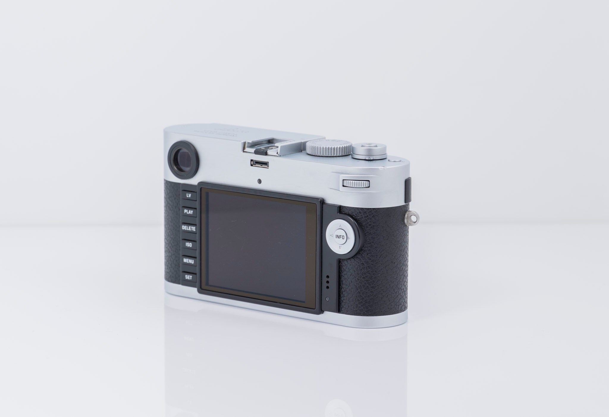 (Silver)