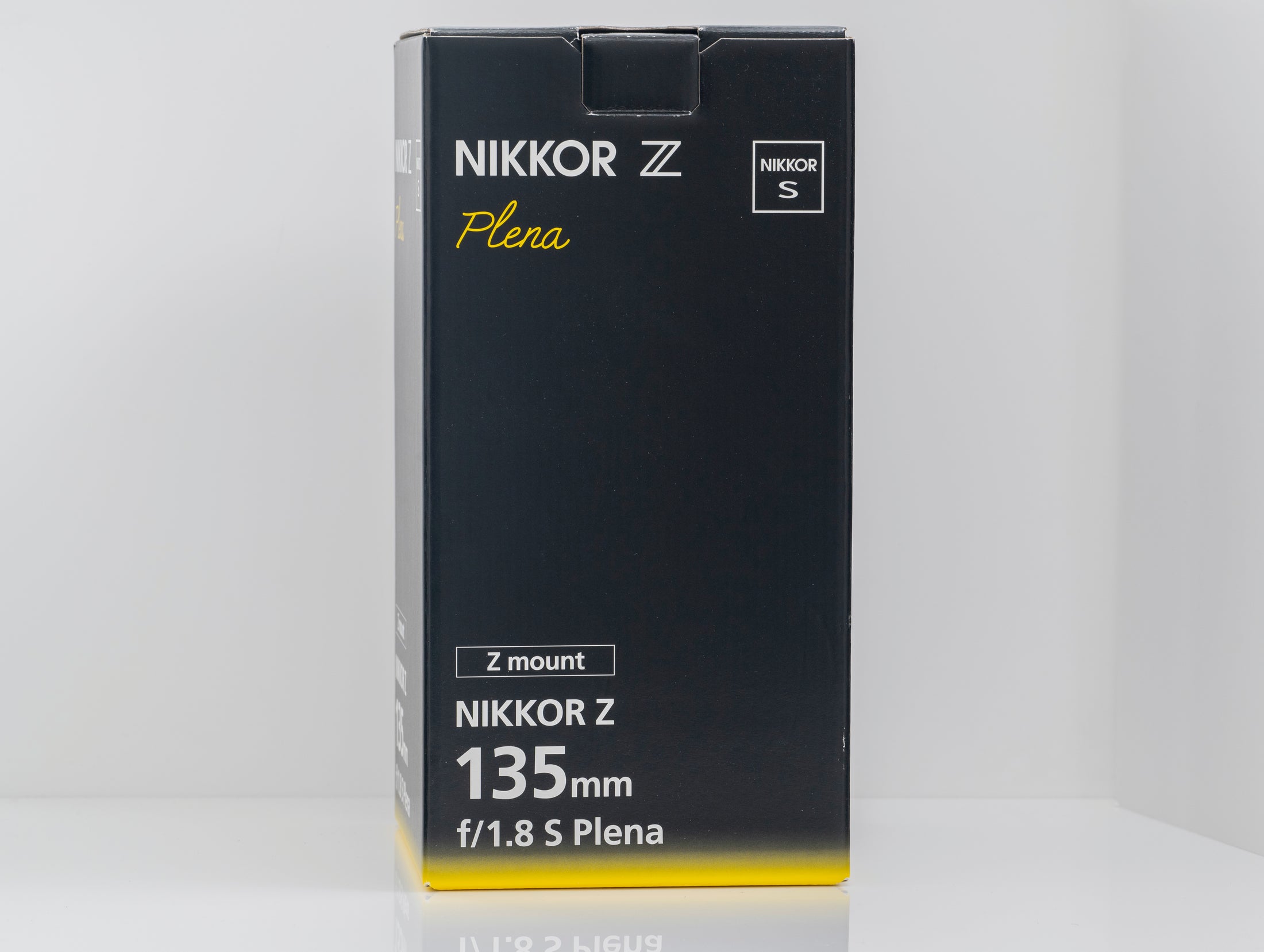 Nikon NIKKOR Z 135mm f/1.8 S Plena Lens