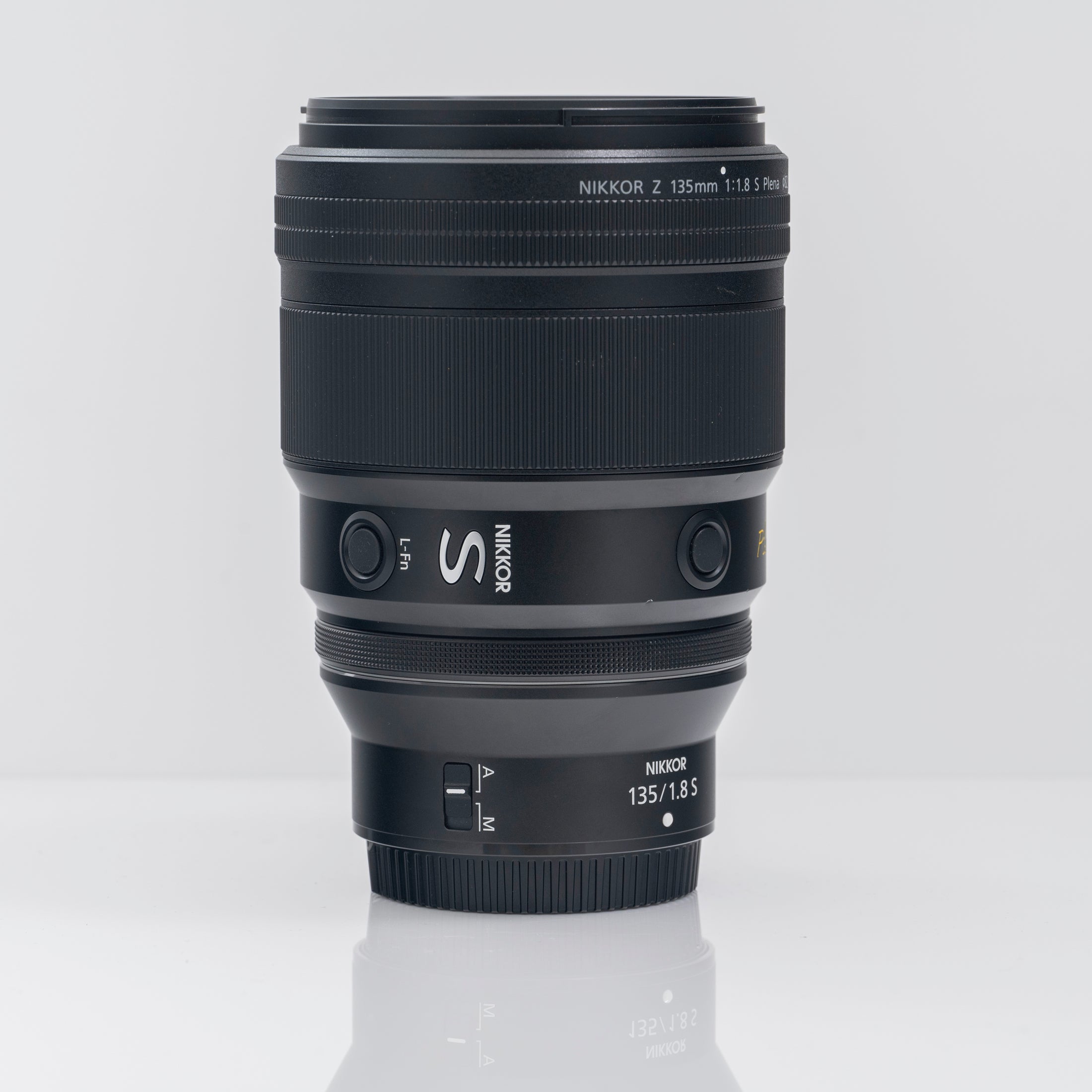 Nikon NIKKOR Z 135mm f/1.8 S Plena Lens
