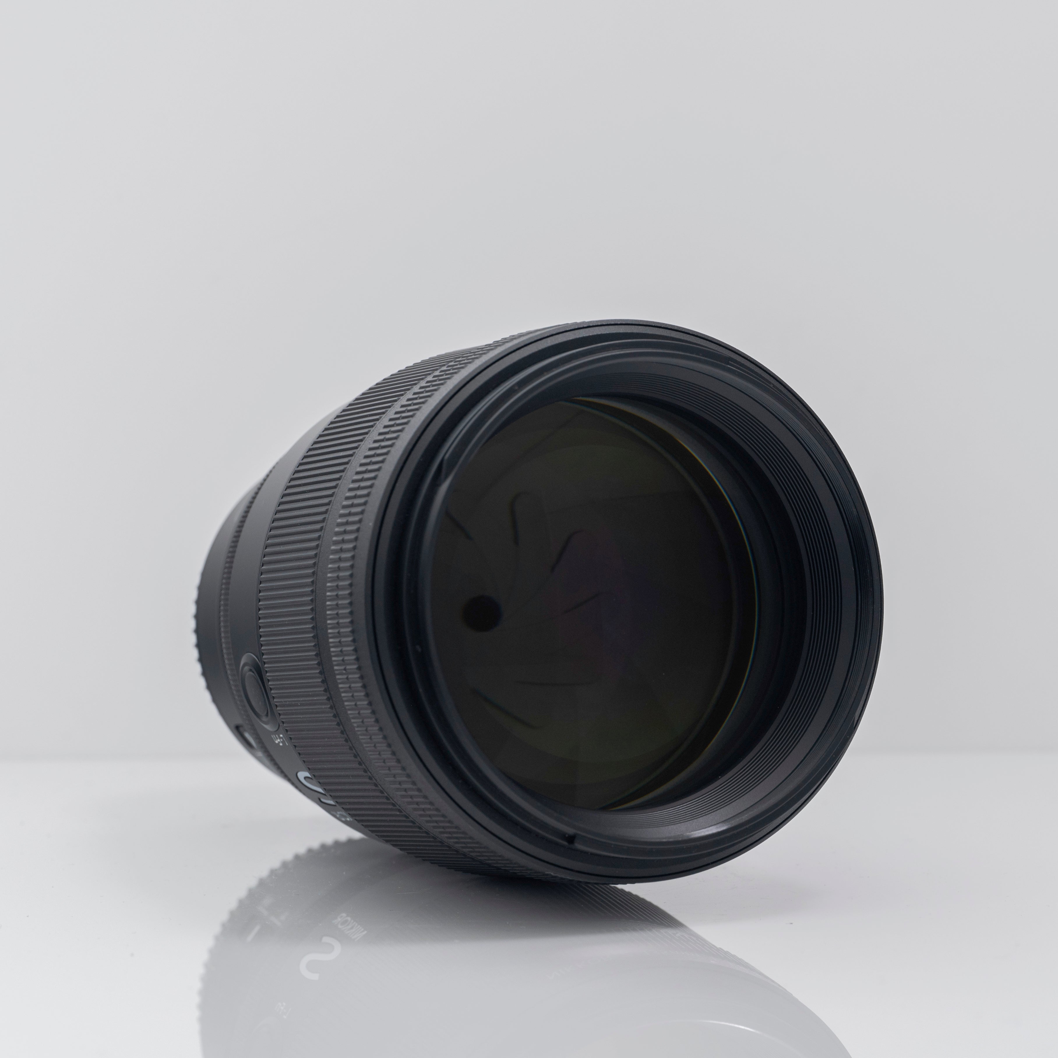 Nikon NIKKOR Z 135mm f/1.8 S Plena Lens