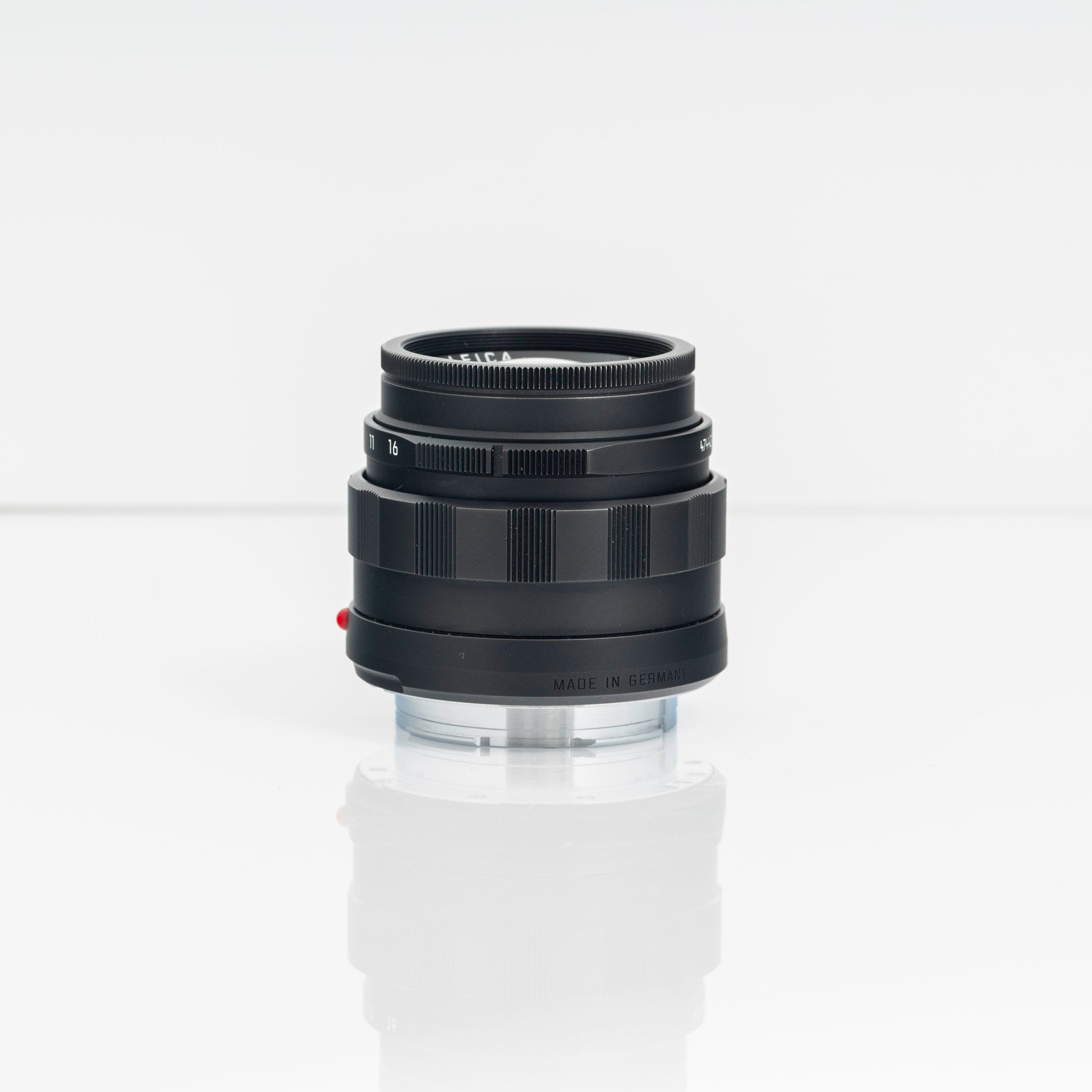 Leica APO-Summicron-M 50mm f/2 ASPH. Lens (Black-Chrome Edition